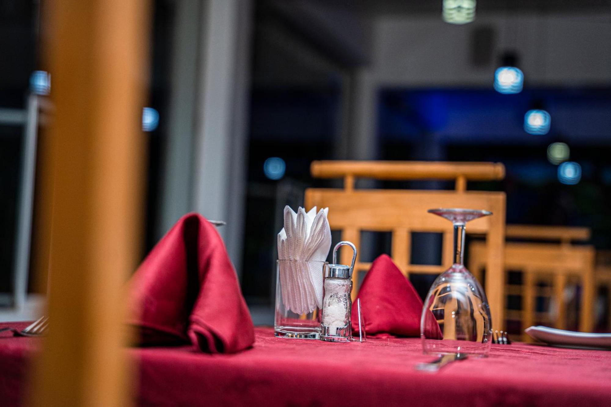 Theevanni Resort Trincomalee Exteriér fotografie