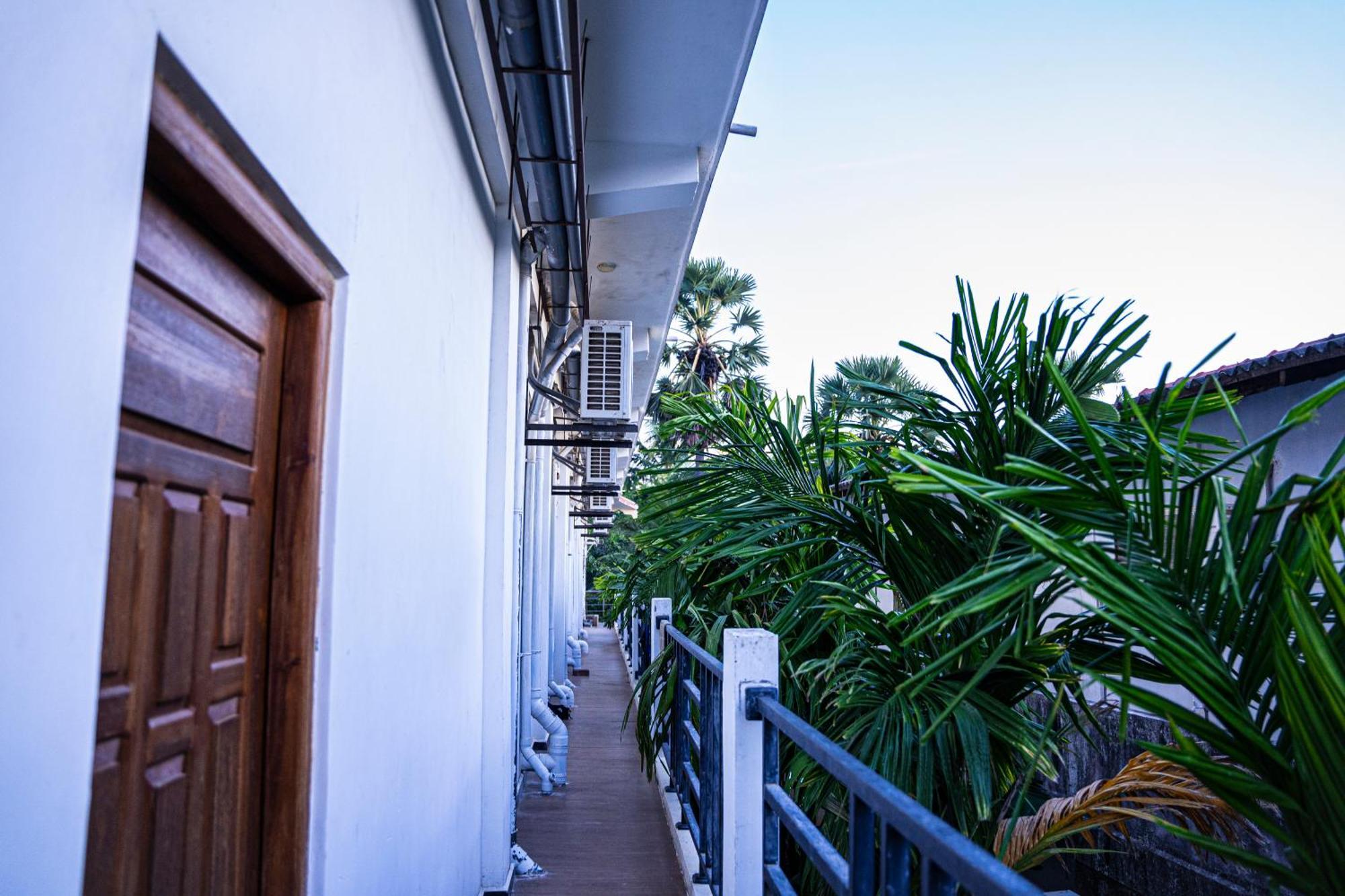 Theevanni Resort Trincomalee Exteriér fotografie