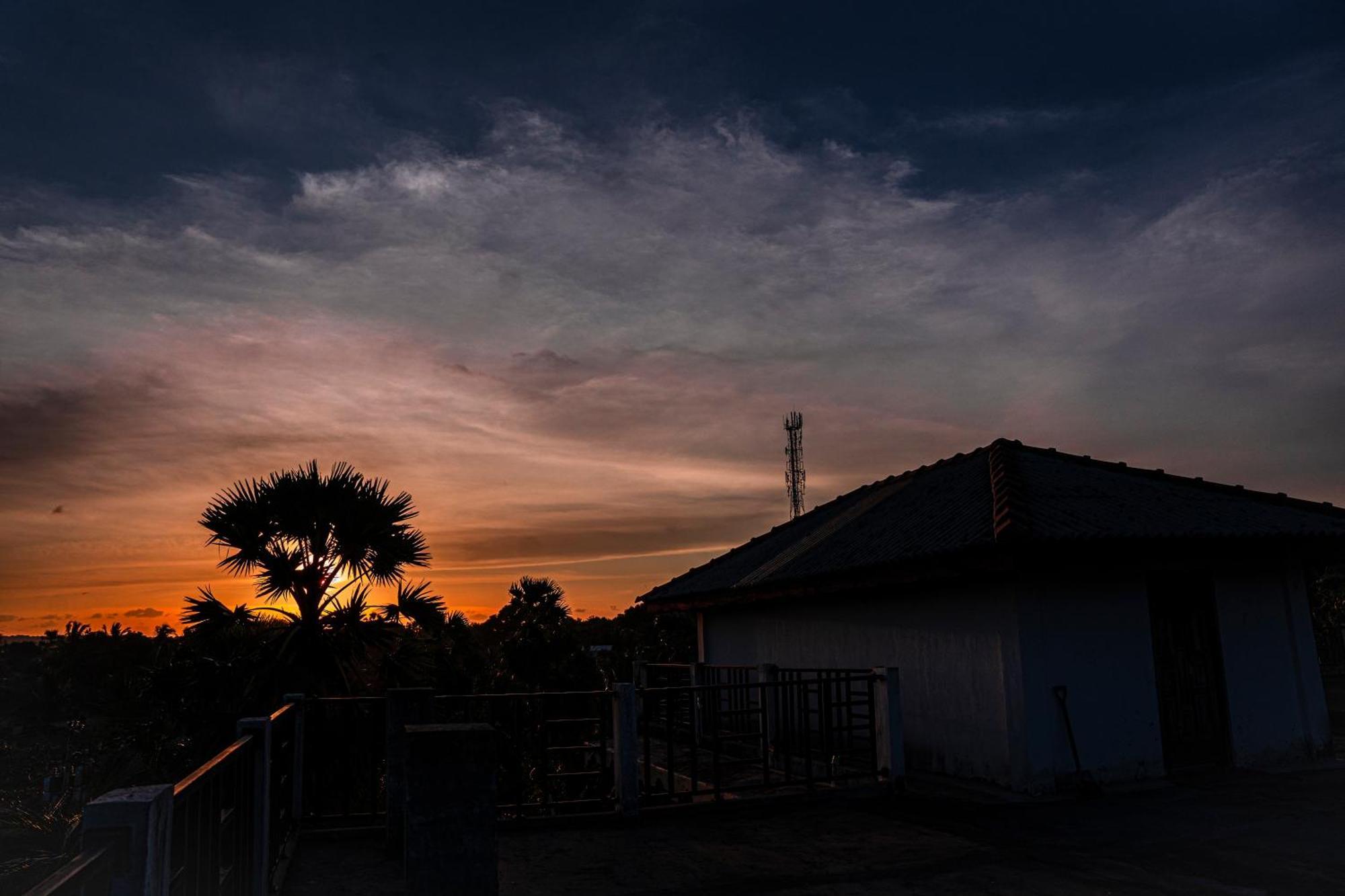 Theevanni Resort Trincomalee Exteriér fotografie