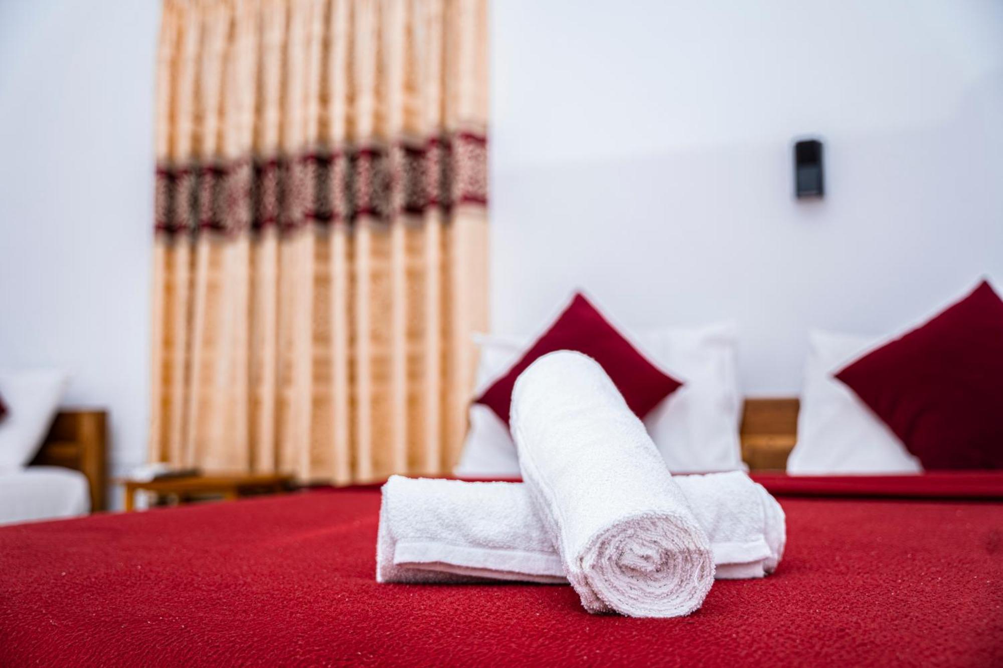 Theevanni Resort Trincomalee Exteriér fotografie